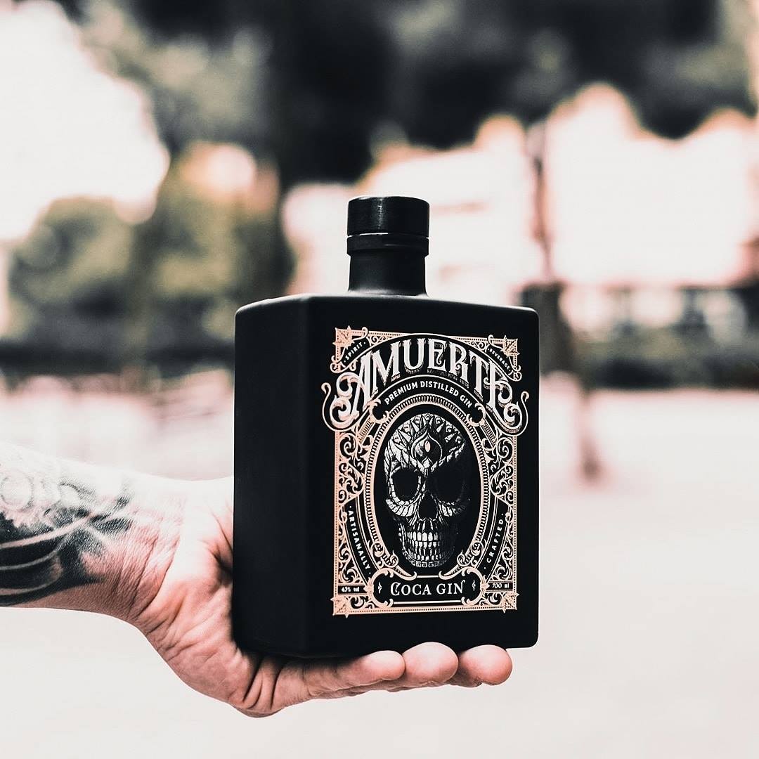 Gin Amuerte - White edition - Coca Leaf Gin - Belgian Gin with coca leaves  skull bottle - Shop on line gin